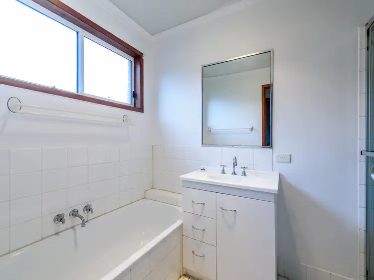 Seventh view of Homely semi-detached listing, 1/14 Goldwyn Way, Oxenford QLD 4210
