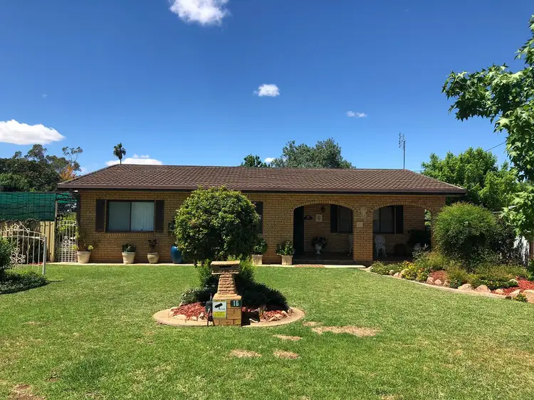 16 Queen Street, Forbes NSW 2871