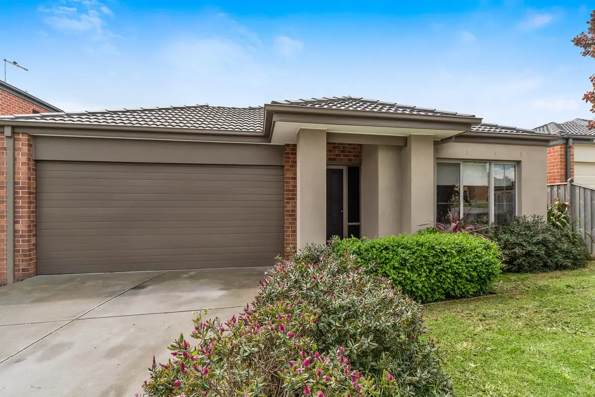 Main view of Homely house listing, 5 Cerise Court, Carrum Downs VIC 3201