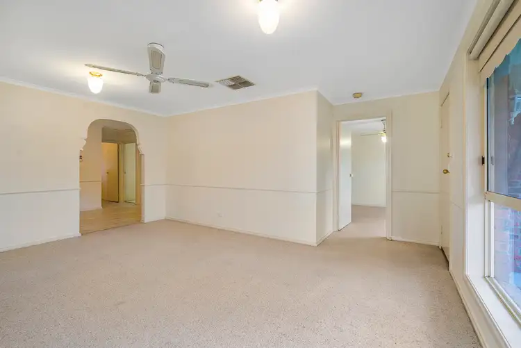 Fifth view of Homely house listing, 9 Talbot Close, Wodonga VIC 3690