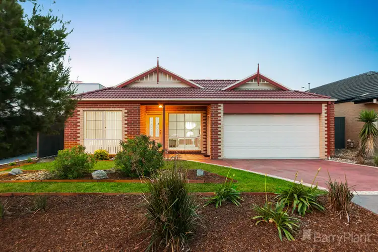 30 Darwin Way, Pakenham VIC 3810