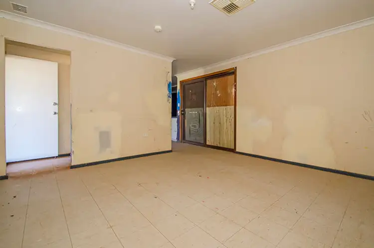 Fifth view of Homely house listing, 2 Sewell Drive, South Kalgoorlie WA 6430