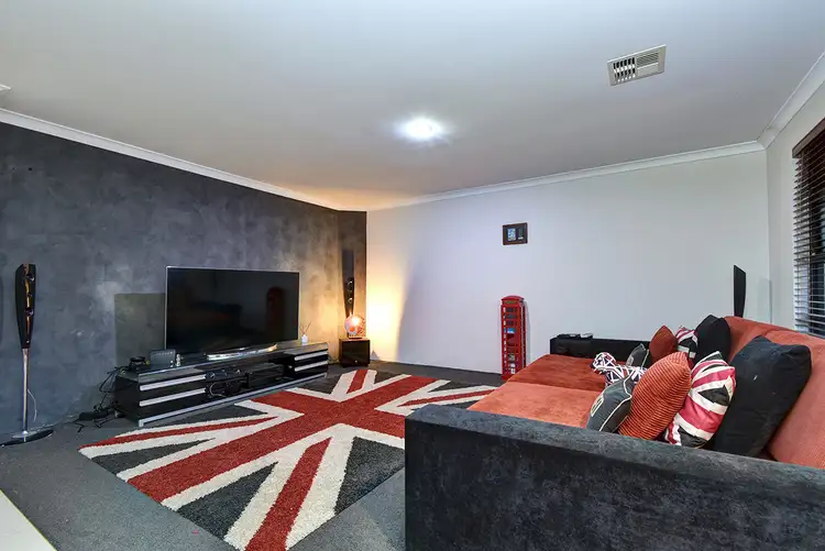 Sixth view of Homely house listing, 9 Overdene Pass, Banksia Grove WA 6031