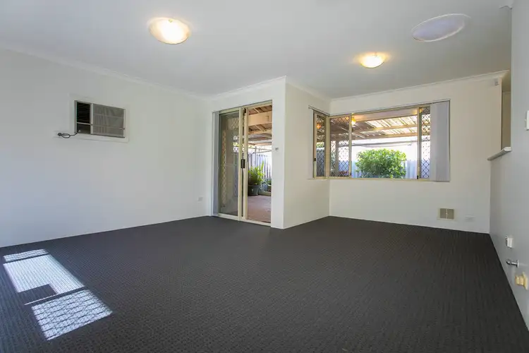 Sixth view of Homely villa listing, 7/12 Ungaroo Road, Westminster WA 6061