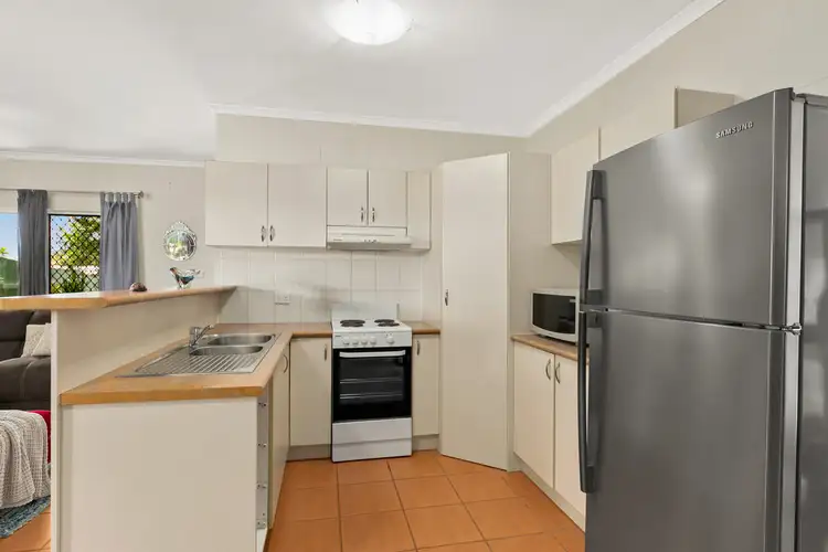 Sixth view of Homely house listing, 7 Deacon Court, Mooroobool QLD 4870