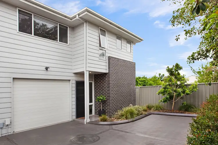3/4A Selwyn Street, Mayfield East NSW 2304