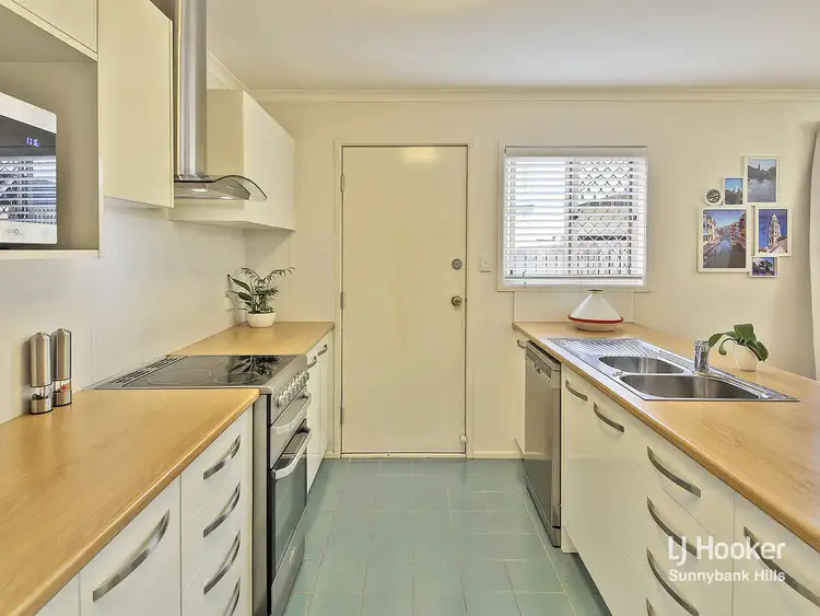 Sixth view of Homely villa listing, 24/69 Stones Road, Sunnybank Hills QLD 4109
