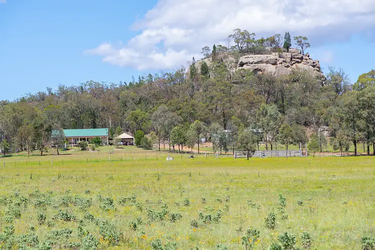 39 Rosemount Road, Denman NSW 2328