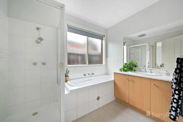 Seventh view of Homely unit listing, 2/11 King Street, Pakenham VIC 3810