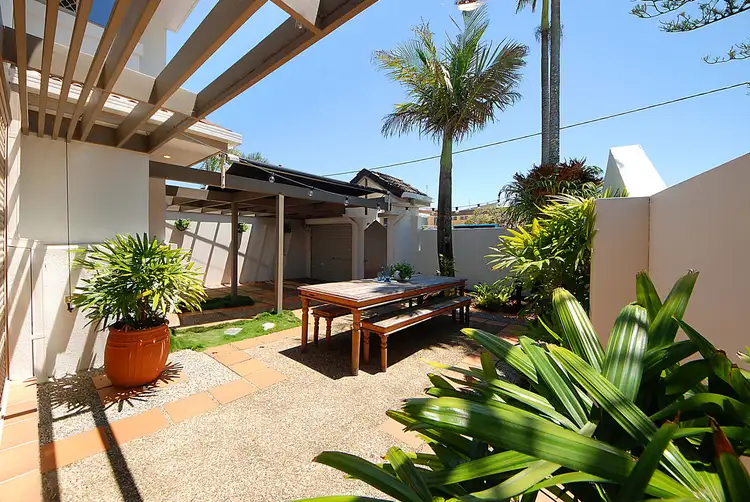 Sixth view of Homely semi-detached listing, 1/60 Messines Crescent, Miami QLD 4220