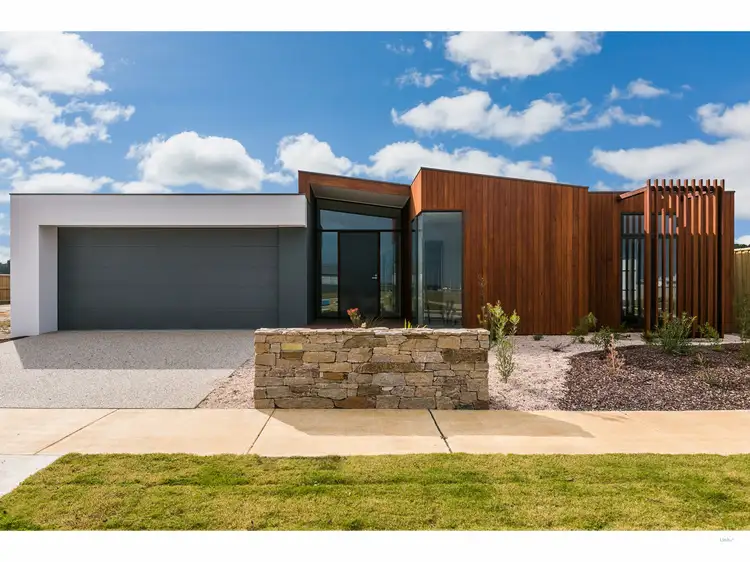5 Hillside Parade, Torquay VIC 3228