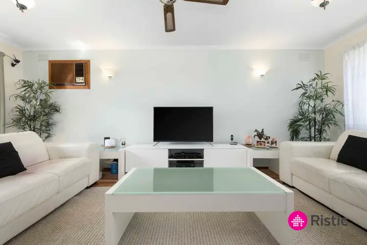 Fifth view of Homely house listing, 2 Christie Avenue, Mill Park VIC 3082
