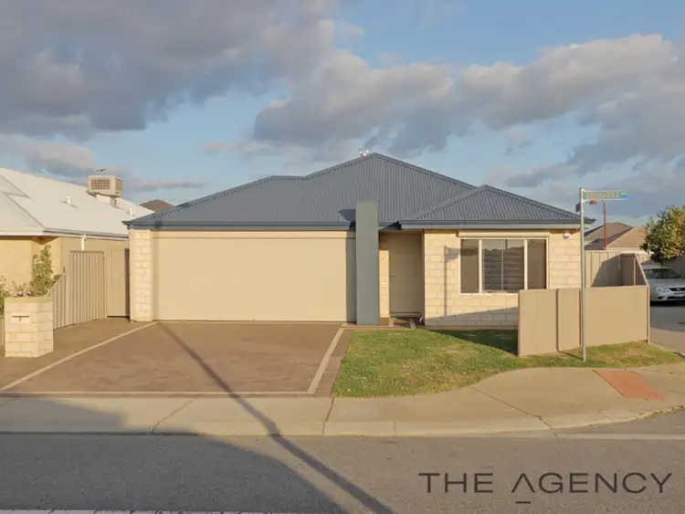 Second view of Homely house listing, 5 Biddiarra Bend, Southern River WA 6110
