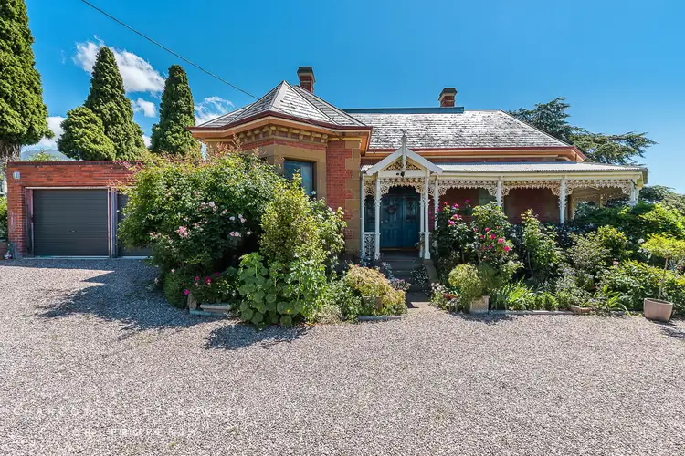 42 Montagu Street, Lenah Valley TAS 7008