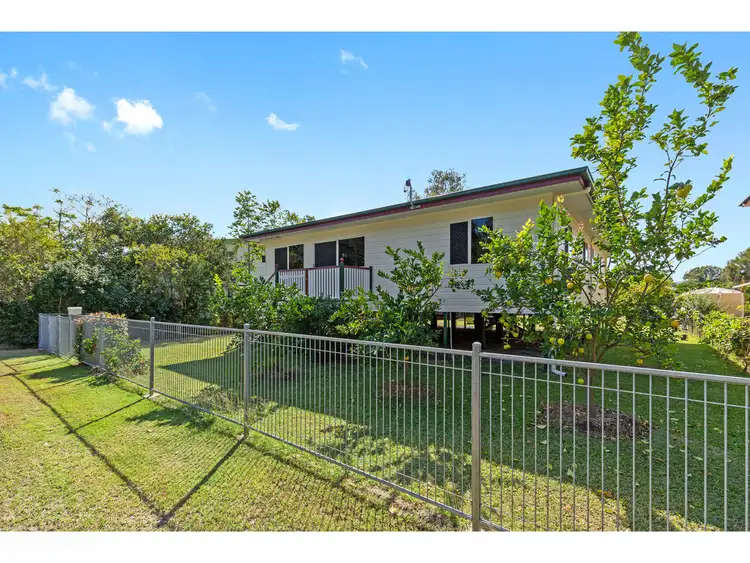 8 Larcombe Street, Park Avenue QLD 4701