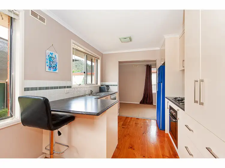 Third view of Homely house listing, 1 Curringa Place, Springdale Heights NSW 2641