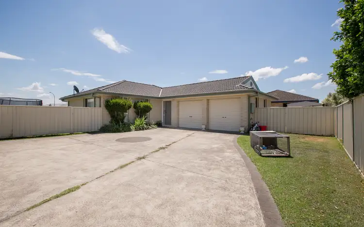 Main view of Homely house listing, 14 Aaron Cove, Rutherford NSW 2320