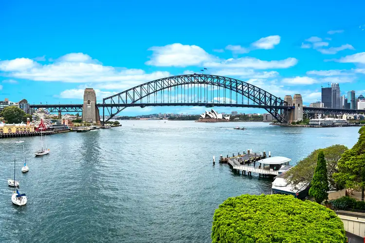 31/2a Henry Lawson Avenue, Mcmahons Point NSW 2060