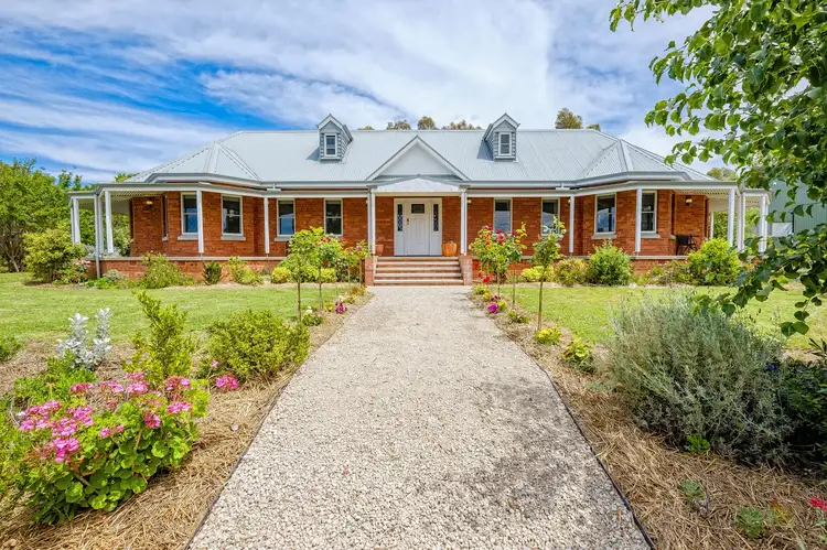 11 Hemlock Court, Baranduda VIC 3691