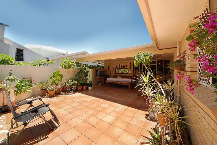 10 Curlew Crescent, Burleigh Waters QLD 4220