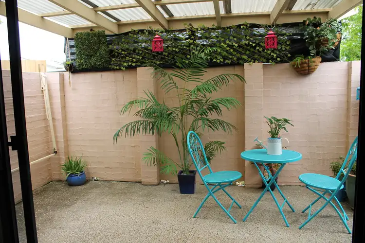 Fifth view of Homely unit listing, 4 Seabreeze Court, Sandstone Point QLD 4511