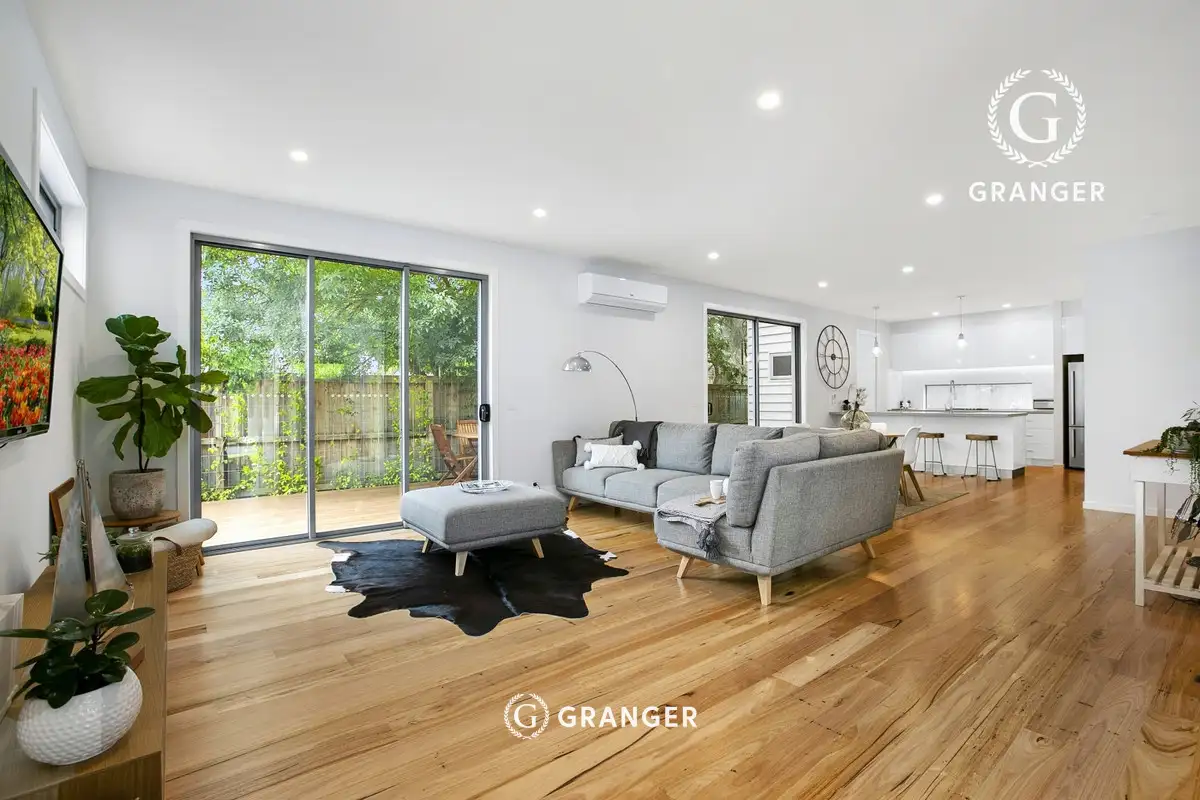 Main view of Homely townhouse listing, 1B Hilary Avenue, Mccrae VIC 3938