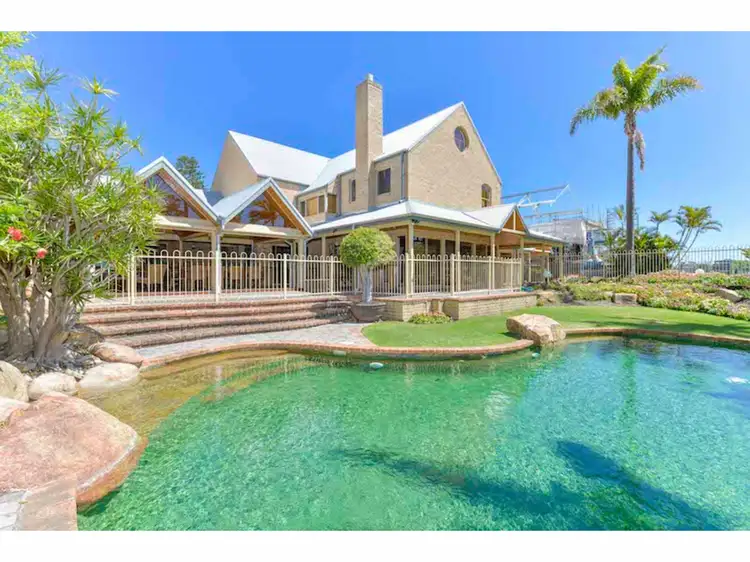 13 Dunkley Avenue, Applecross WA 6153