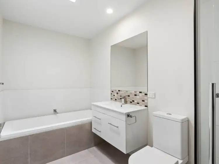 Sixth view of Homely unit listing, 2/49 Fairway Grove, Rosebud VIC 3939