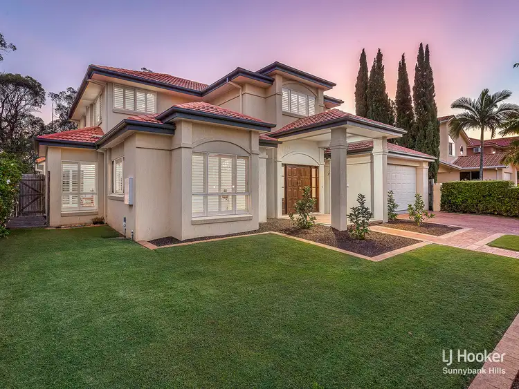 42 Poinciana Crescent, Stretton QLD 4116