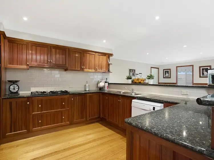 Second view of Homely house listing, 5 Ormsby Court, Warrnambool VIC 3280