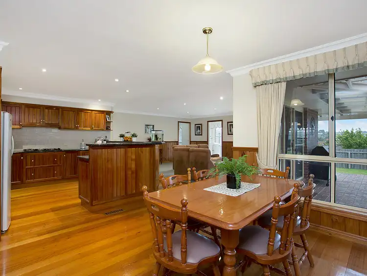 Sixth view of Homely house listing, 5 Ormsby Court, Warrnambool VIC 3280