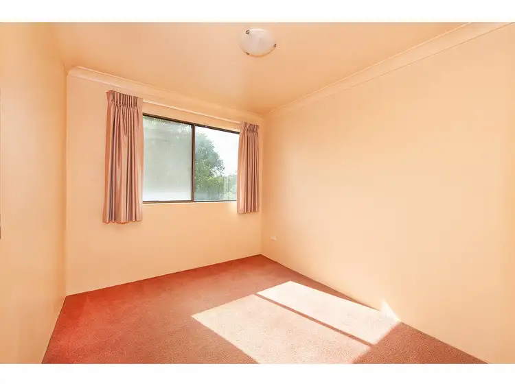 Fourth view of Homely unit listing, 10/611 Kiewa Street, Albury NSW 2640
