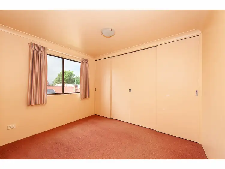 Fifth view of Homely unit listing, 10/611 Kiewa Street, Albury NSW 2640