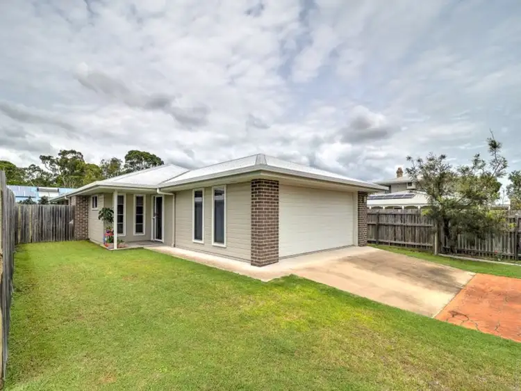 13 Daintree Drive, Urangan QLD 4655