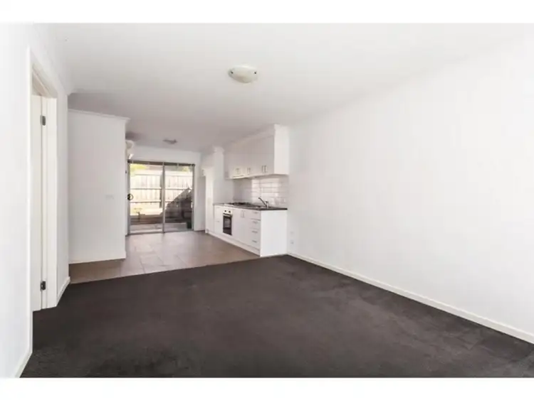 Second view of Homely unit listing, 3/33 Dandenong East Road, Frankston VIC 3199