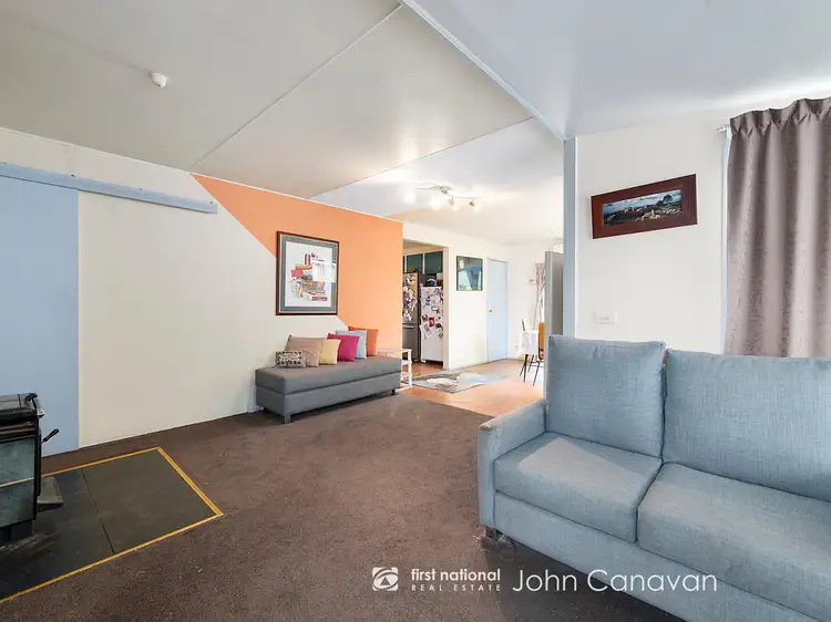 2/18 New Street, Mansfield VIC 3722