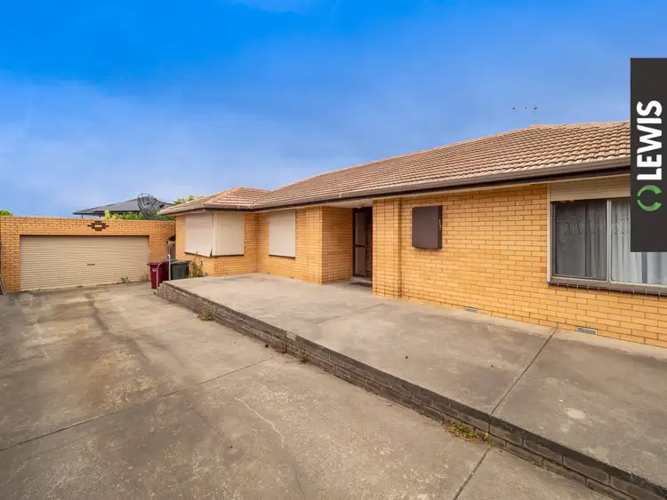 37 Laurel Crescent, Campbellfield VIC 3061