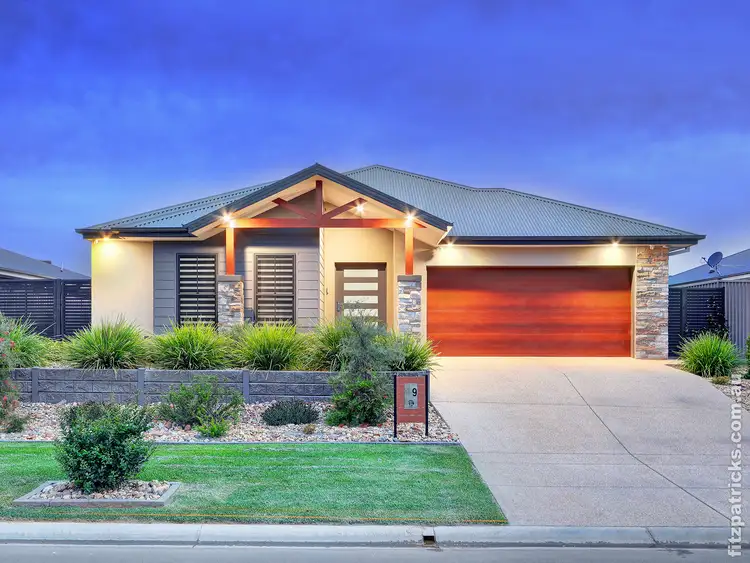 9 Sturrock Drive, Boorooma NSW 2650