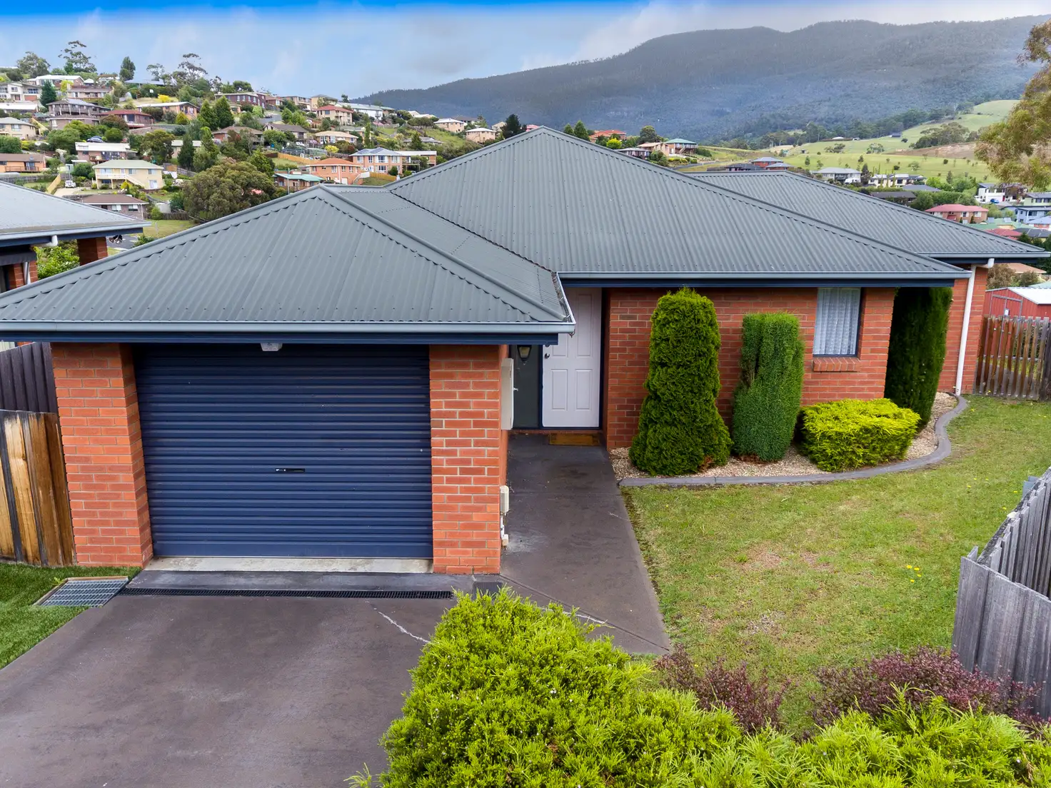 Main view of Homely house listing, 2/9 Brendan Crescent, Austins Ferry TAS 7011