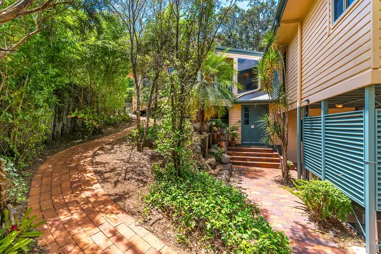 Second view of Homely house listing, 4 Pearra Place, Chapel Hill QLD 4069