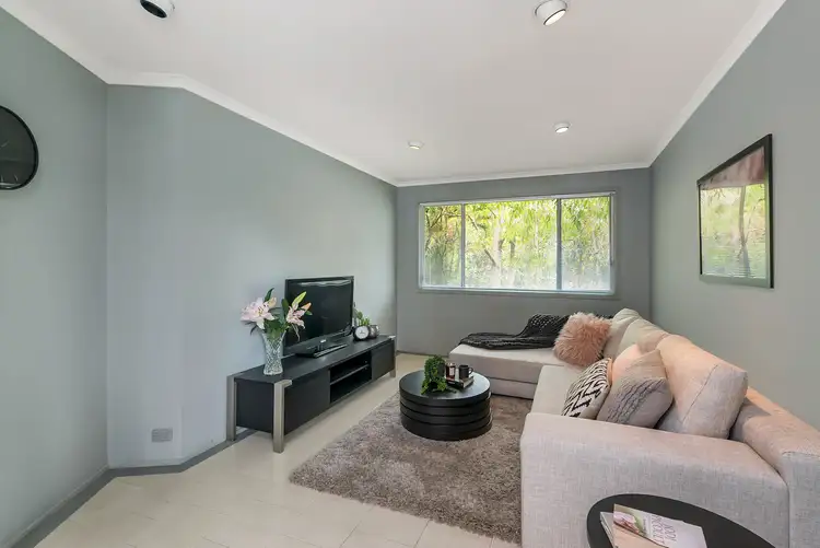 Sixth view of Homely house listing, 4 Pearra Place, Chapel Hill QLD 4069