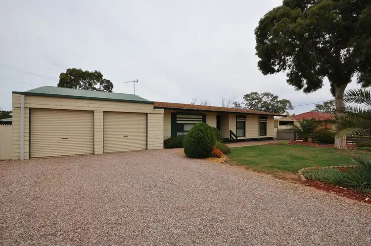 16 Howden Street, Stirling North SA 5710