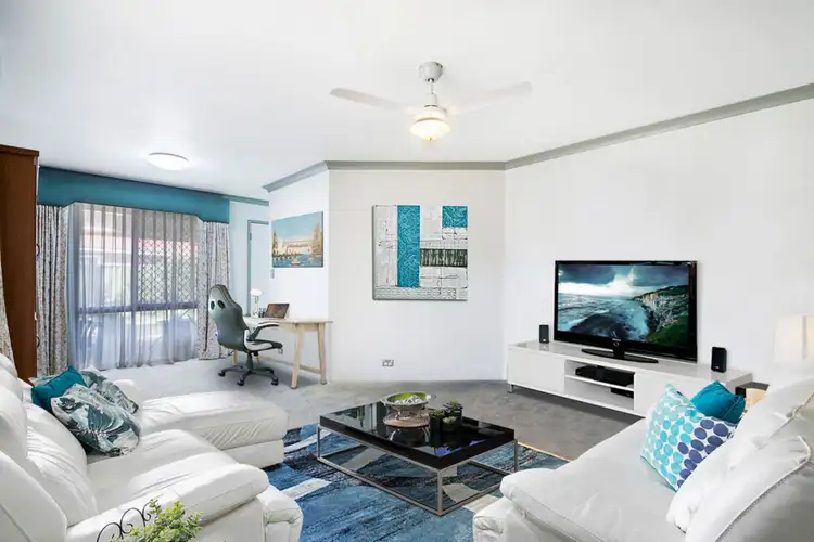 Seventh view of Homely house listing, 2 Dalkeith Cove, Kinross WA 6028