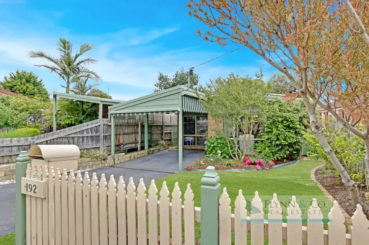 192 Sixth Avenue, Rosebud VIC 3939