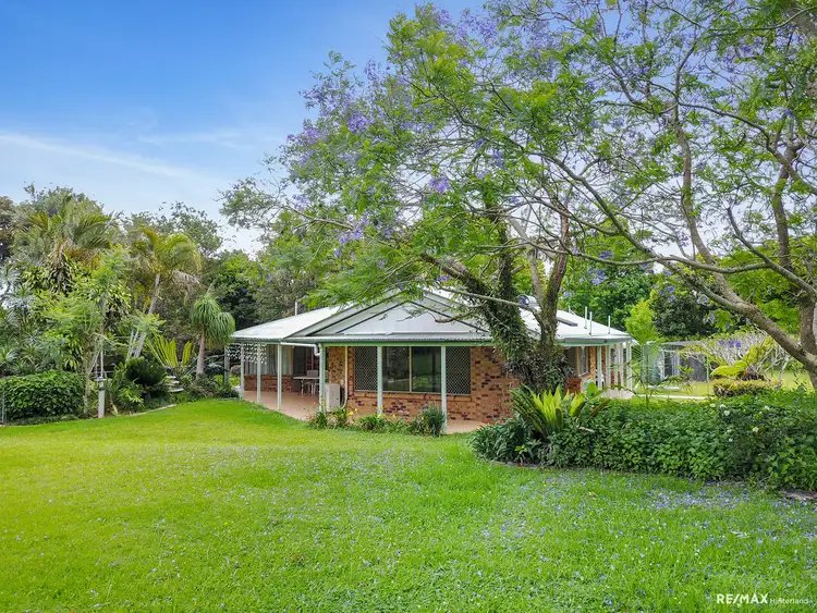 8 Grandview Road, Balmoral Ridge QLD 4552