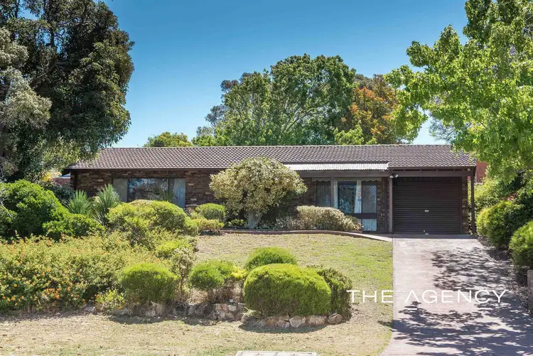 51 Holmesfield Crescent, Carine WA 6020