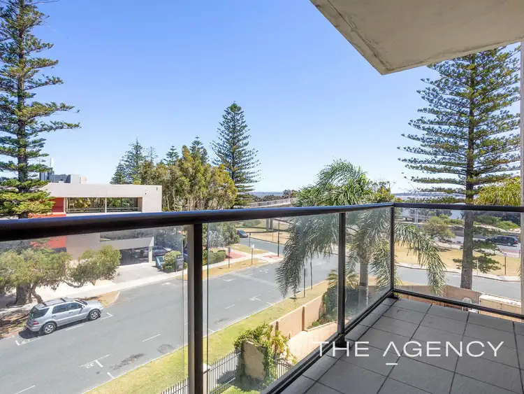 Sixth view of Homely apartment listing, 32/1 Hardy Street, South Perth WA 6151