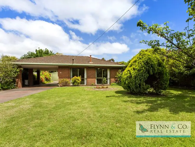 28 Overlea Avenue, Rosebud VIC 3939