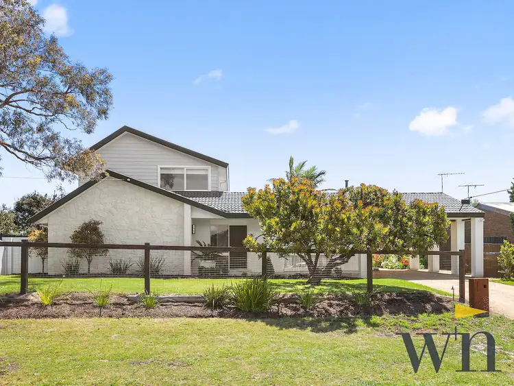 15 Suffolk Crescent, Mount Martha VIC 3934