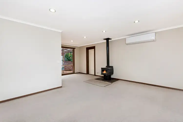 Fourth view of Homely house listing, 7 Curtin Court, Warrnambool VIC 3280